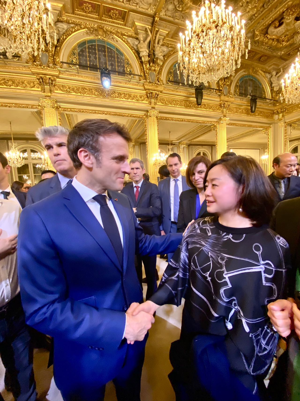 1月27号愛醇公司(sī)總經理(lǐ)張竹出席愛麗(lì)舍宮新(xīn)年活動